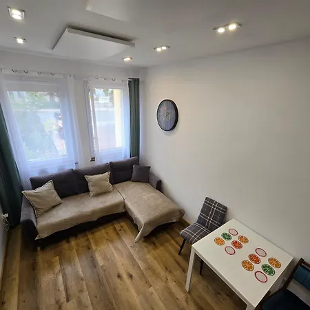 Dzialkowa Apartment Legnica Exterior photo