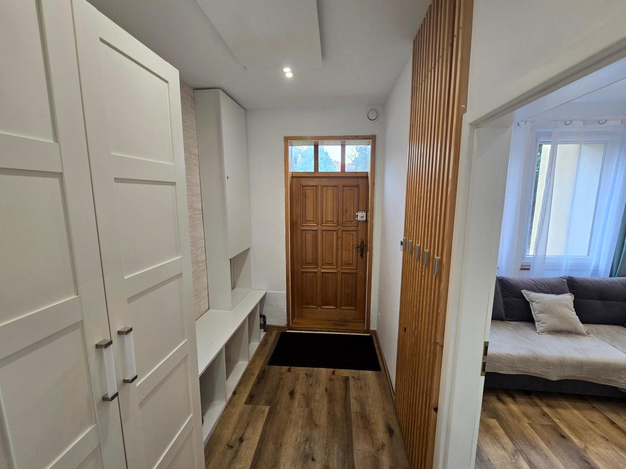 Apartment Dzialkowa